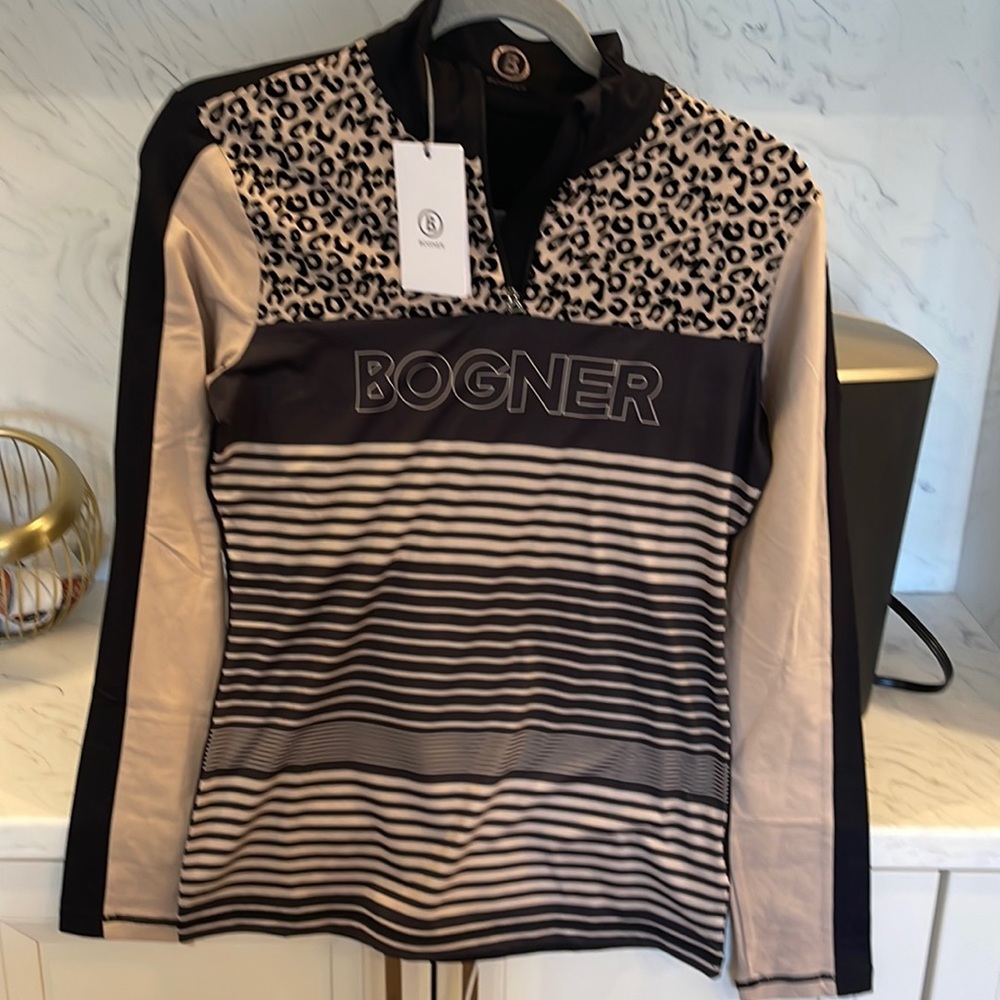 Bogner turtleneck-size small